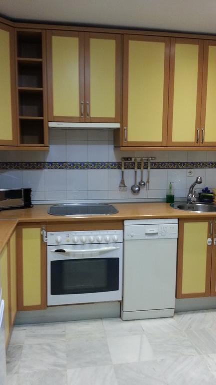 Duplex Donkey Parking Sevilha Exterior foto